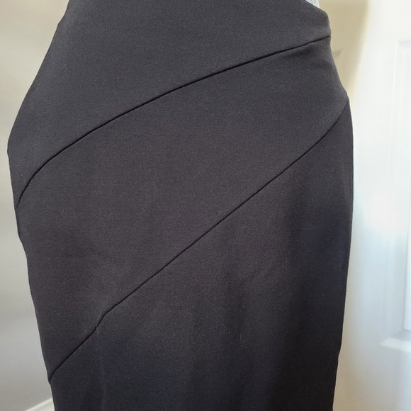 Black Stretchy Pencil Skirt NWOT Made in Canada - Picture 3 of 4